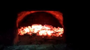 Выпекаем домашний хлеб в русской печи!