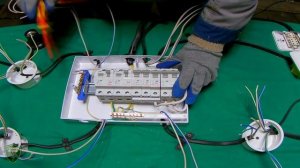 Квартирный щиток (МИНИМУМ) при TN-S, TN-C-S и ТТ +СХЕМА проводки квартиры