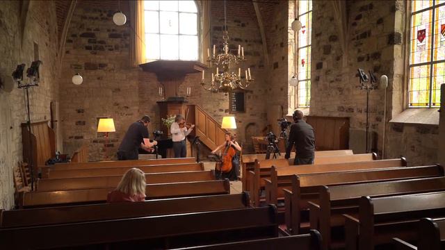 Rowland / Bogdanovic Duo perform Handel HalvorssenPassacaglia смотреть онлайн