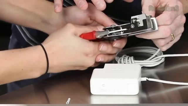 Hack Your MacBook Power Adapter