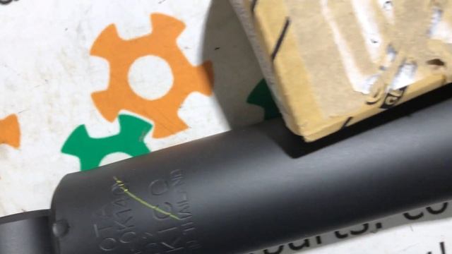 4853109550 48531-09550 Оригинал задний амортизатор Toyota Hilux 2012-2016 смотреть онлайн