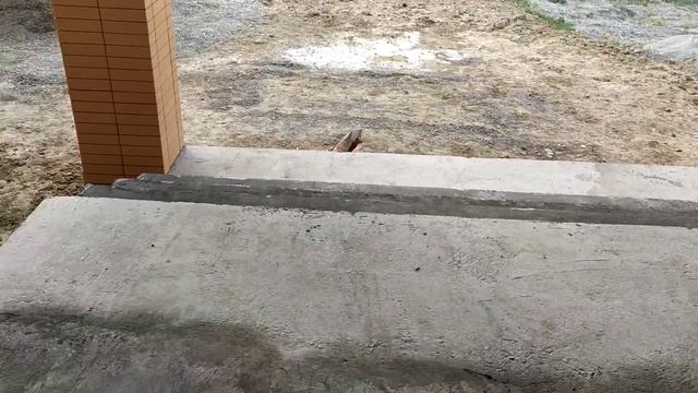 Крыльцо дома готово.Строим для себя