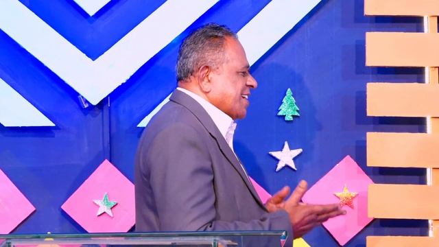 Maatu Thozhuvathile | Tamil New Christmas Song | 2021 | Pr.D.Michael | Sharon Gospel Mission смотреть онлайн