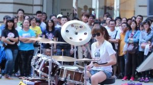 羅小白S. White-高雄夢時代 Барабанщица-виртуоз из Тайваня.Amazing Girl Drummer
