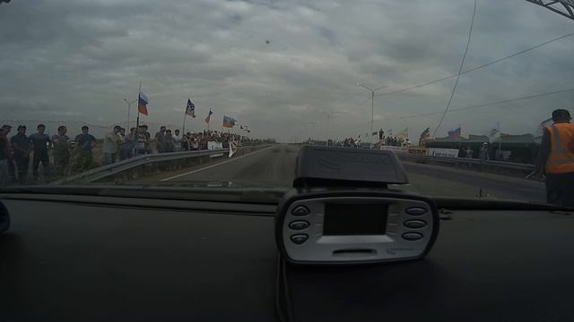 Mark 2 4WD vs Nissan GTR смотреть онлайн