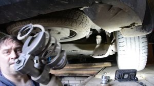 Замена задних пружин на Citroen Grand C4 Picasso 2