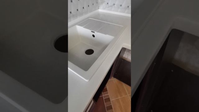 Столешница для кухонного гарнитура, акриловый камень. смотреть онлайн