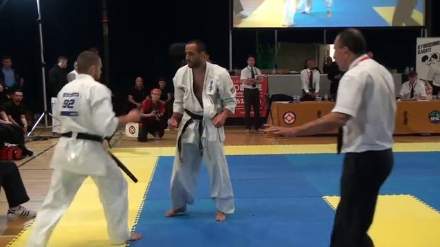 British Karate Kyokushinkai 8th Cup of Europe Claibourne Henry v Andrey Kizov смотреть онлайн