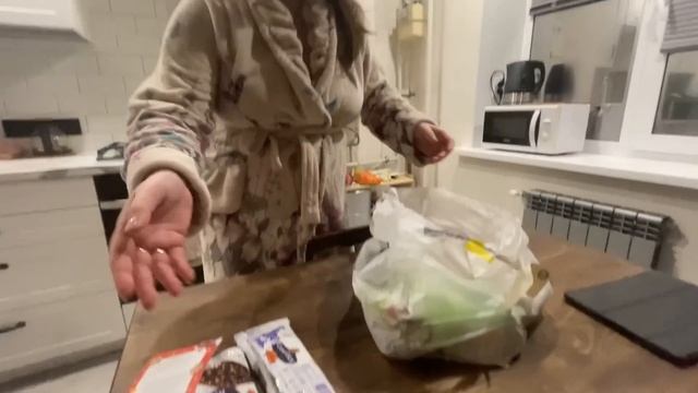 Шиндяевы: чувствуйте себя как дома, но НЕ ЗАБЫВАЙТЕ, ЧТО ВЫ В ГОСТЯХ! смотреть онлайн
