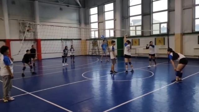 «Саяны» - знай наших! Уникальная волейбольная команда Тувы! смотреть онлайн