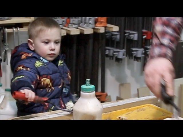 Матвей в мастерской
Matvei in the shop смотреть онлайн