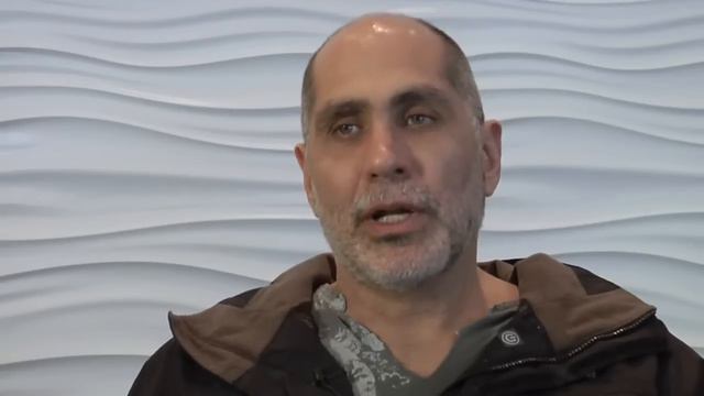 Guillermo Arriaga UNT Artist-in-Residence interview смотреть онлайн