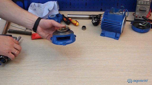 Последовательность разборки и сборки вихревых насосов AQUARIO серии ADB смотреть онлайн