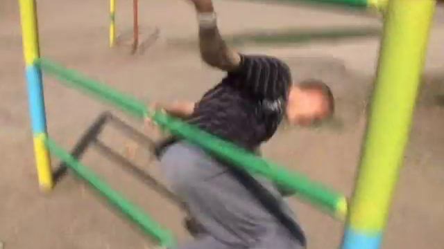 FIDGET & POWER смотреть онлайн