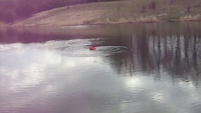 Прикормочный кораблик Flytec т-188 испытание на воде с винтами на 36 смотреть онлайн