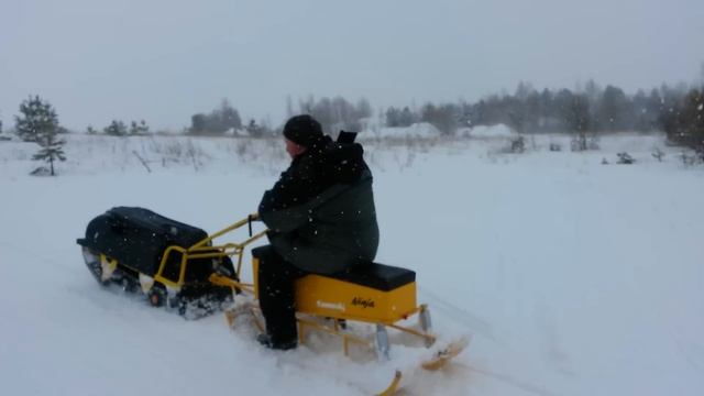 Гадяка 2 Буксировщик LVR 500 смотреть онлайн