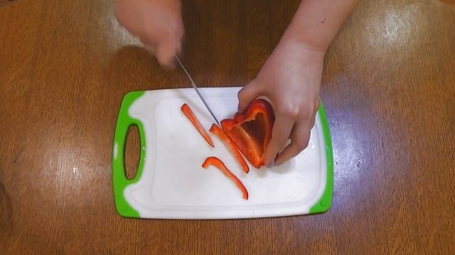 Быстрая хрустящая закуска из  огурцов.