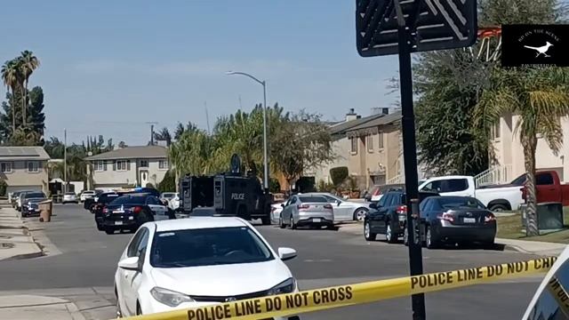 SWAT Stand off on Monitor / Nicki Court part 2 9/04/22 смотреть онлайн