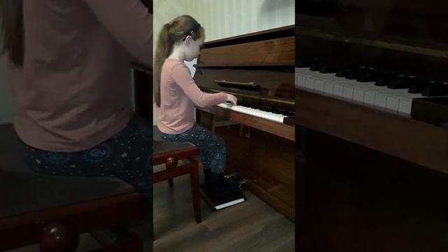 Первый класс. Майкапар С.М. Полька и вальс. смотреть онлайн