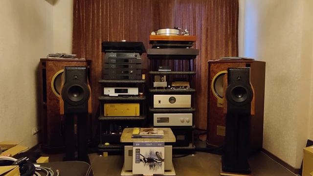 Kari Bremnes - Sonus Faber Extrema - Audio Research VT130 - Pro-Ject Signature 12 - Ortofon SPU смотреть онлайн