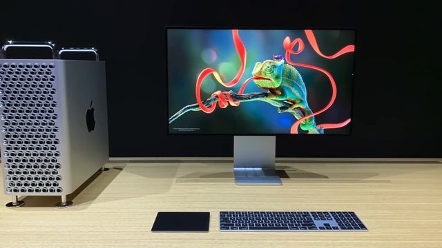 Why Apple Is Selling A $1,000 Stand смотреть онлайн