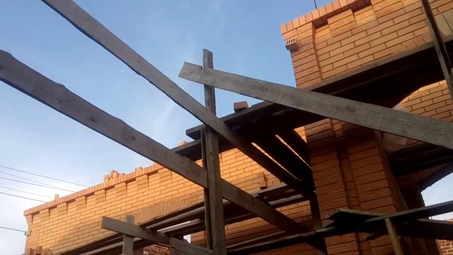 Кирпичный дом