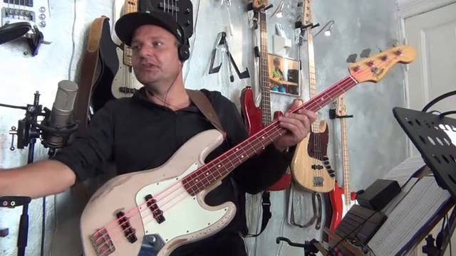Jamie Scott Bass fender flea cut смотреть онлайн