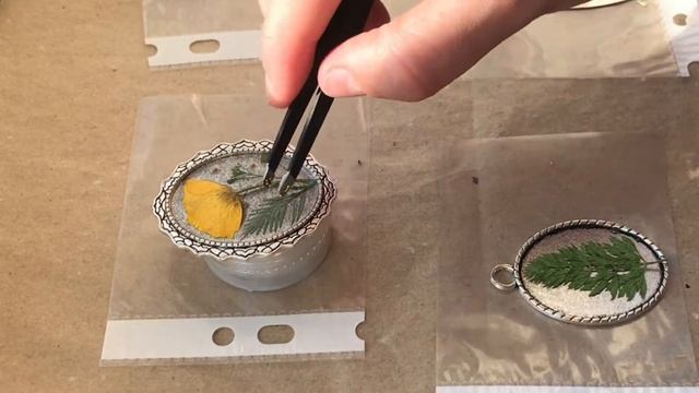 Пробую заливать украшения из эпоксидки | Летняя коллекция ? | Aminsta ? смотреть онлайн