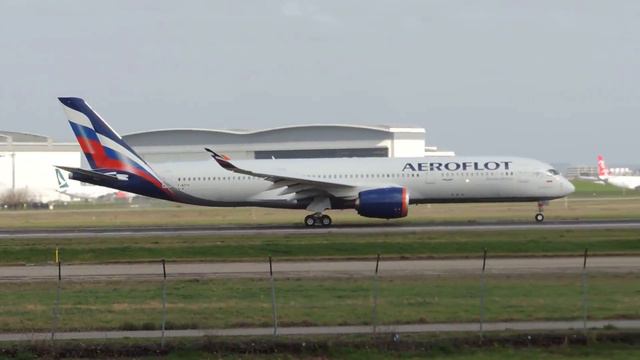 A350-900 AeroFlot F-WZFN AIB11FN - Take-off to Châteauroux "Plane Spotting" смотреть онлайн