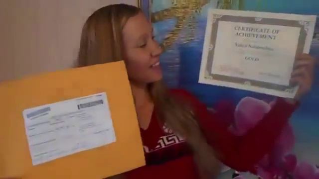 Вот так компания нас награждает!!! Юлия!Сертификат !!!!!Ура!!!!Спасибо компании!!!! смотреть онлайн