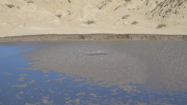 Грязевой вулкан Агтепе 01 2023 смотреть онлайн