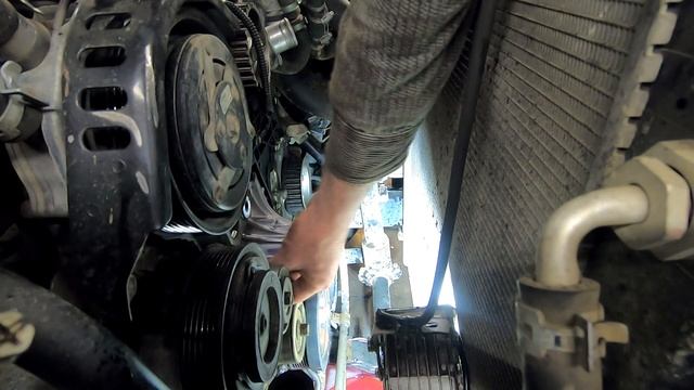 Toyota Prado 150 замена грм и помпы ускоренный курс смотреть онлайн