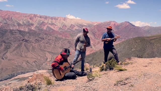 La partida, de Victor Jara. Por "Nuna trío" смотреть онлайн