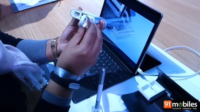 Huawei MateBook: First Look | Hands on | Price смотреть онлайн