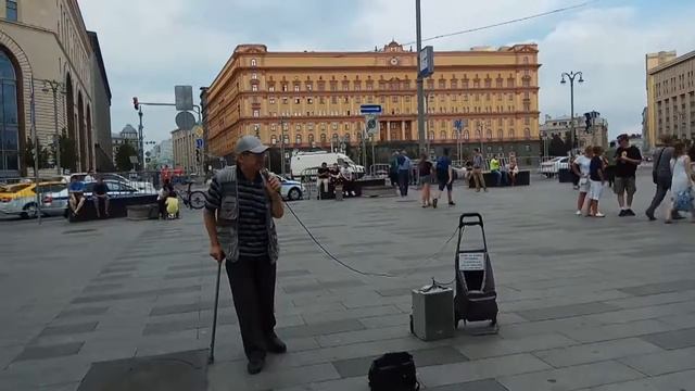 Душевно поёт смотреть онлайн