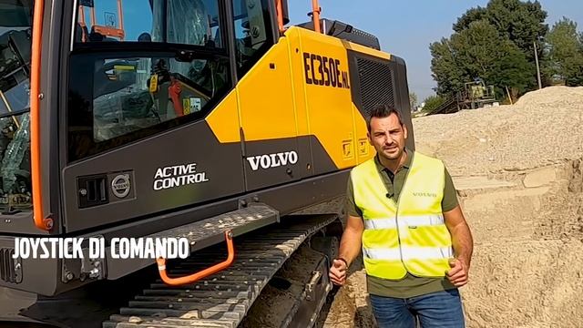 Escavatore Volvo EC350E presentato a CAVAEXPOTECH 2021 смотреть онлайн