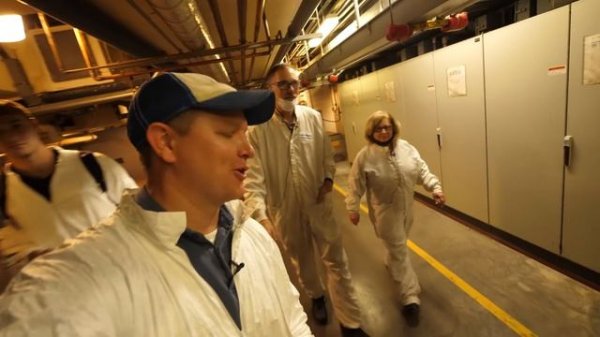 How Does Kodak Make Film? (Kodak Factory Tour Part 1 of 3) - Smarter Every Day 271