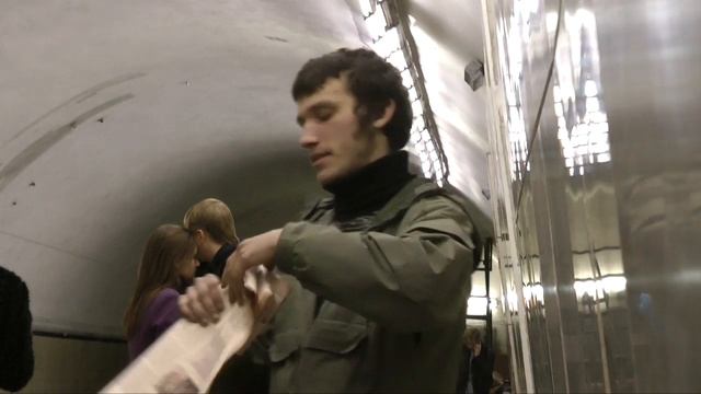Актер в метро