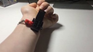 Веб шутер человека-паука из лего