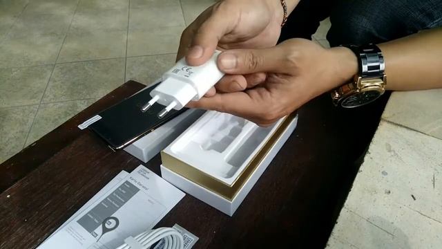 Unboxing Nubia M2 смотреть онлайн