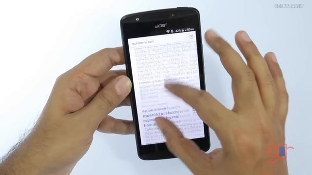 Acer Liquid E700 Triple SIM Budget Android Phone Review смотреть онлайн
