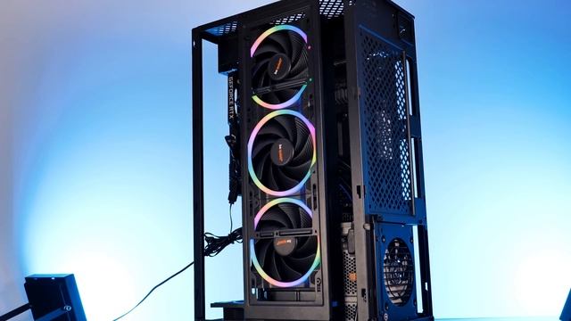 Silverstone Alta G1M Review - The Mini Tower PC that doesn't ? смотреть онлайн