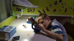 Исследование с помощью микроскопа/Видео для детей