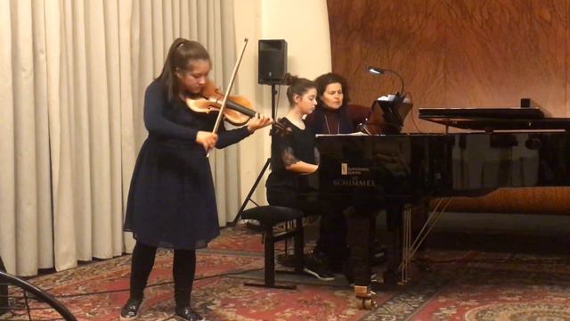 Mozart IV Violinkonzert KV218 D-Dur (2) Andante, Anna-Theresia Hauser(15) смотреть онлайн