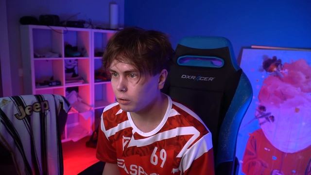 САЛАААААААХ | ИНФОРМ В ПАКЕ | ИЗИ ДРАФТ FIFA 22 смотреть онлайн