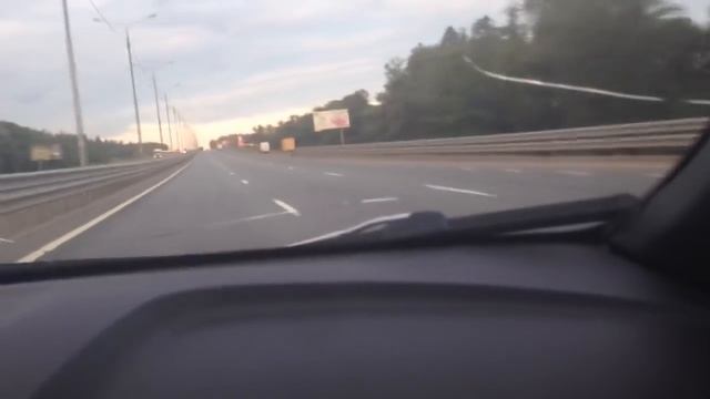 Hyundai Solaris 1.4MT максимальная скорость смотреть онлайн