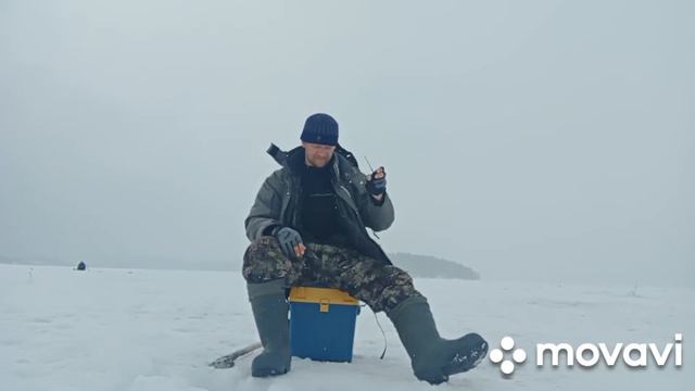 РЫБАЛКА НА ЧЁРТИК, ЛОВЛЯ ЛЕЩА, ОКУНЯ, ЧЕБАКА. смотреть онлайн