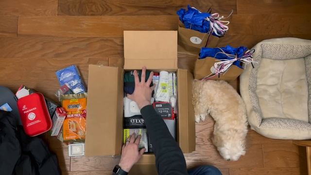 What's Inside the DON'T DIE BOX??? смотреть онлайн