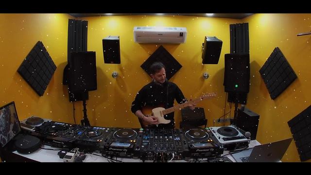 #033 Connection Radio Show Burak Yeter LIVE SET смотреть онлайн