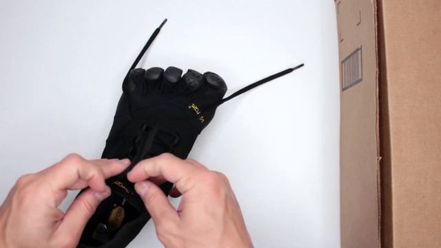 Vibram FiveFingers V Trek Review (Vibram Barefoot Hiking Shoes Review)